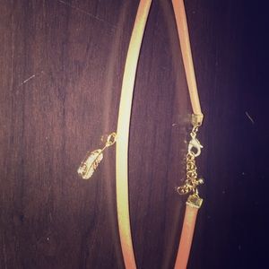 Hey I’m selling a NEW city streets chocker ✨